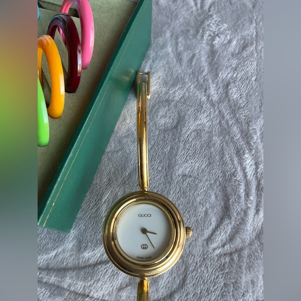 GUCCI interchangeable bezel watch set🔥🔥🔥 - image 4